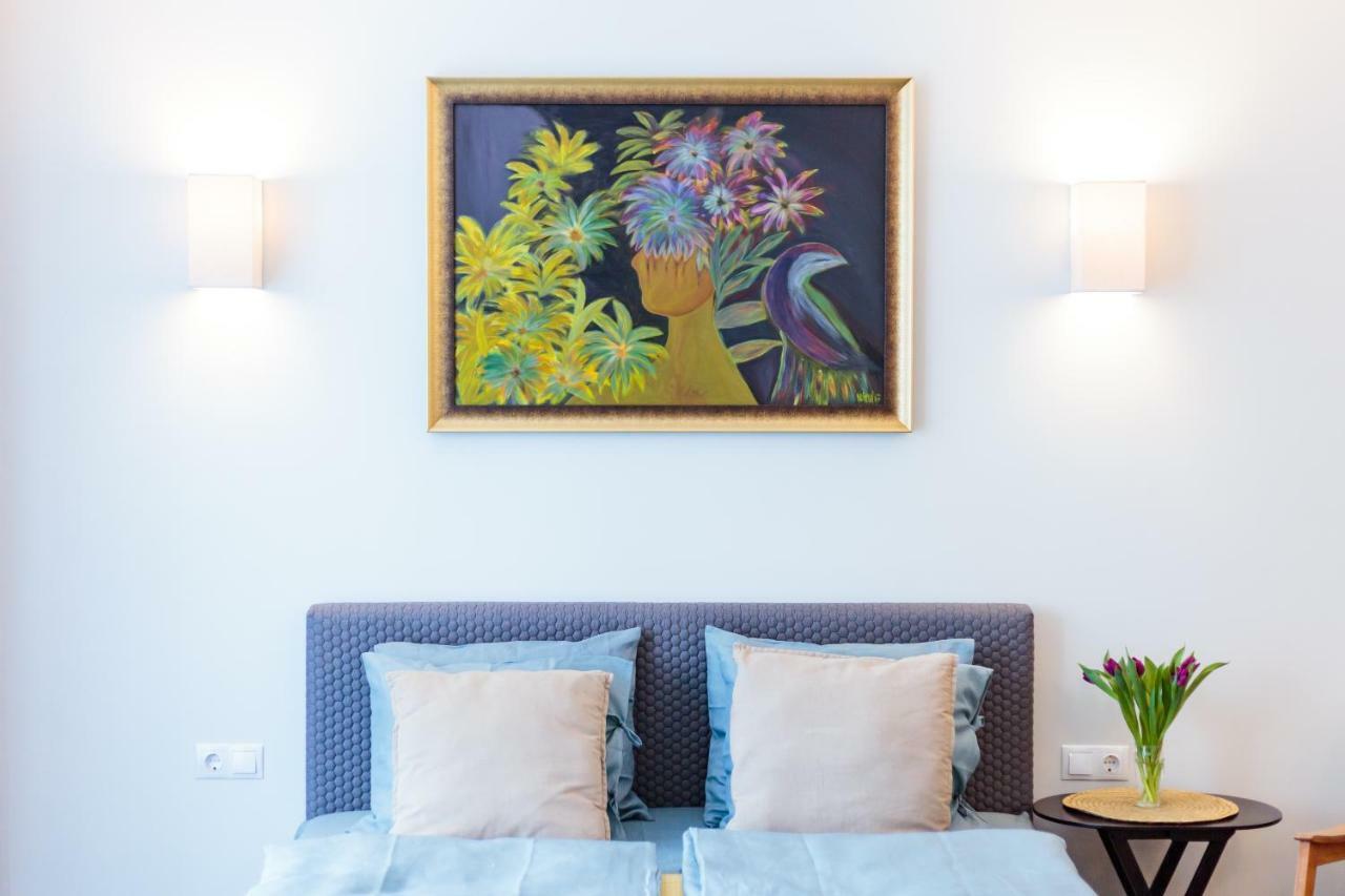 Romantic Apartment Close To The Old Town Вильнюс Экстерьер фото